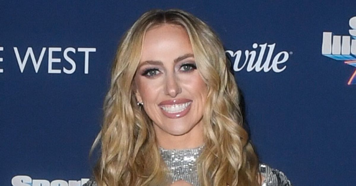 "Brittany Mahomes' Fractured Back Sparks Pelvic Floor Health Warning for Moms"