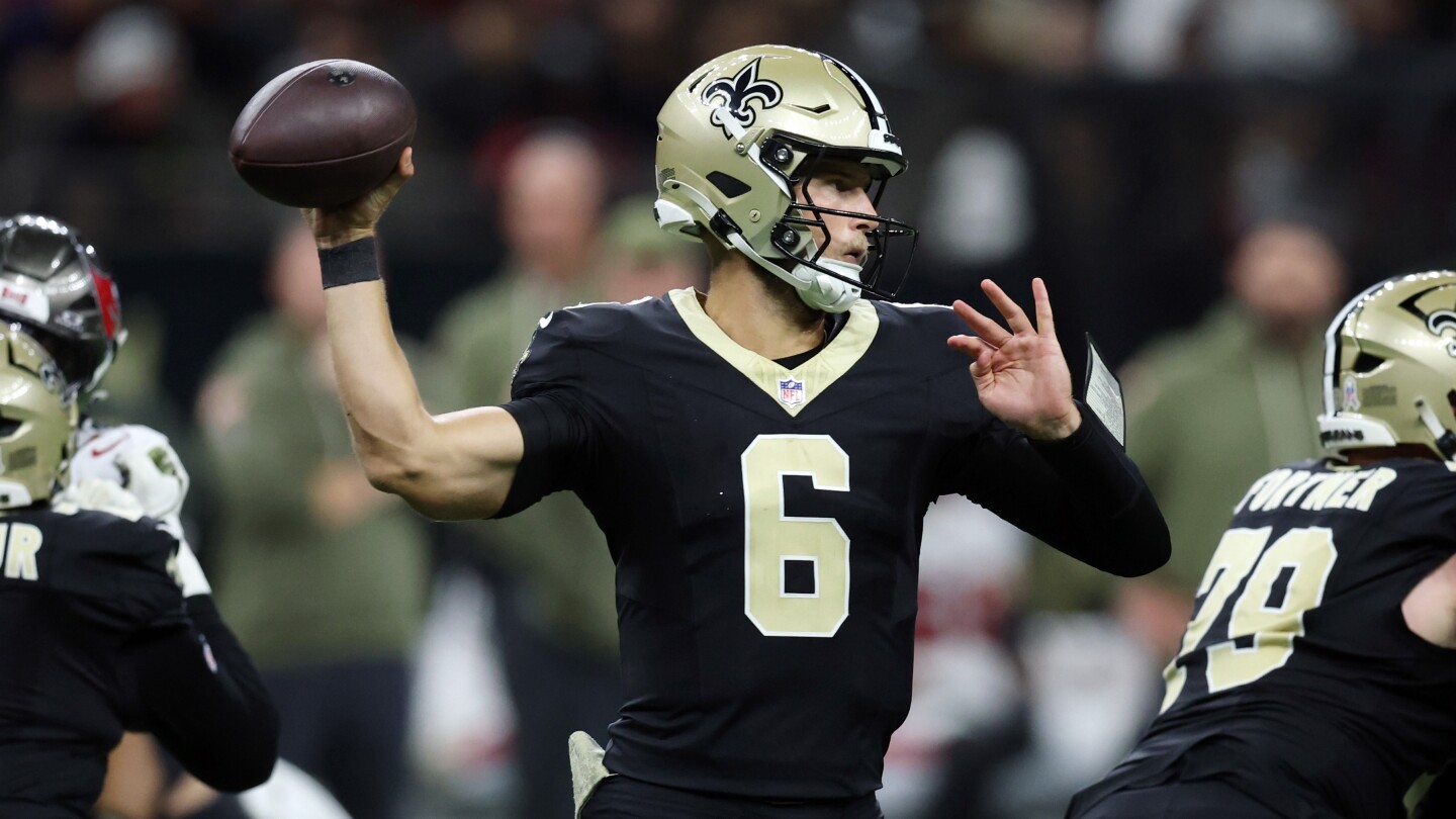 Featured image for Saints bench Rattler for Shough in tough loss to Bucs