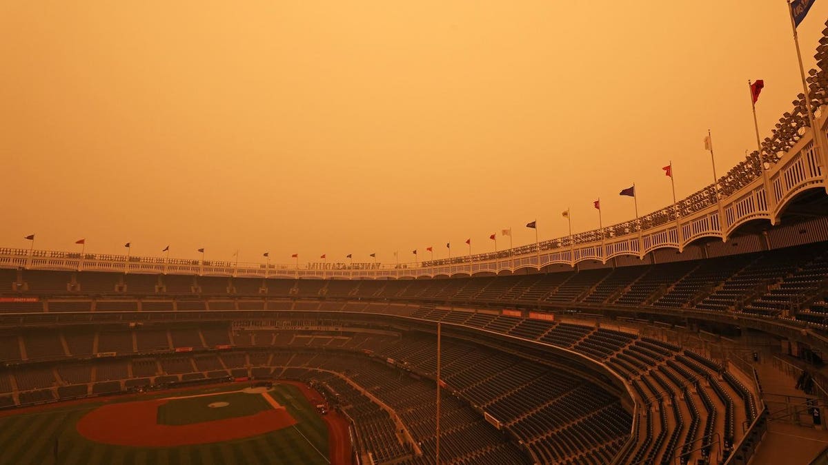 Wildfire Smoke Forces Game and Broadway Cancellations in Northeast.