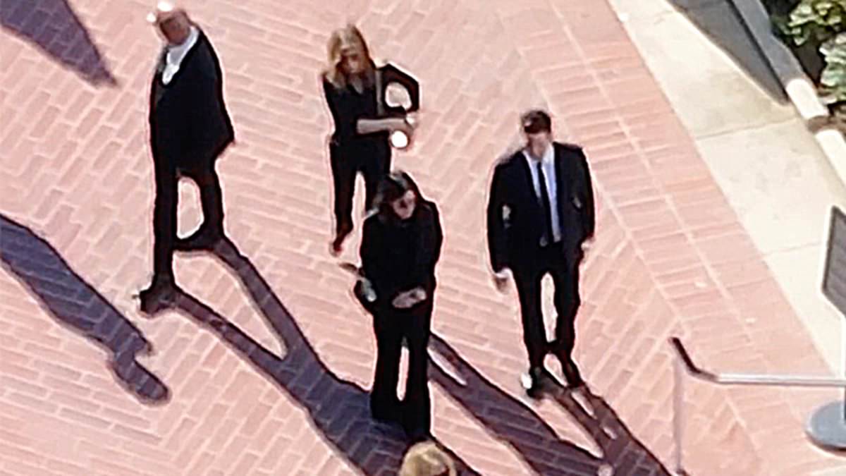 Matthew Perry's Funeral: A Heartfelt Farewell with 'Friends'