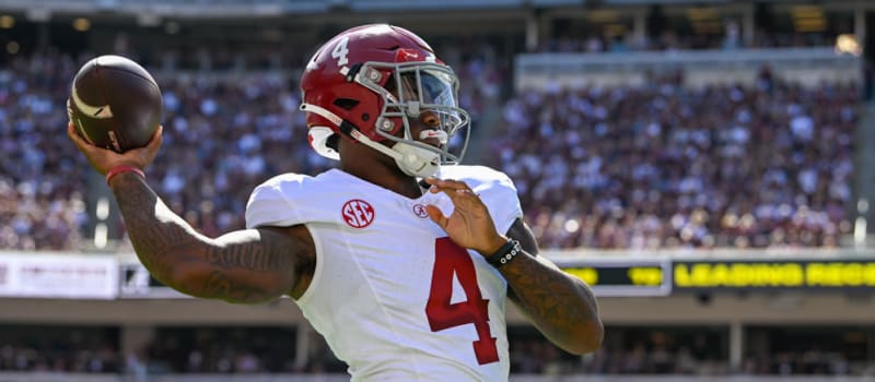 Featured image for "DraftKings College Football Picks for New Year's Day Bowls"