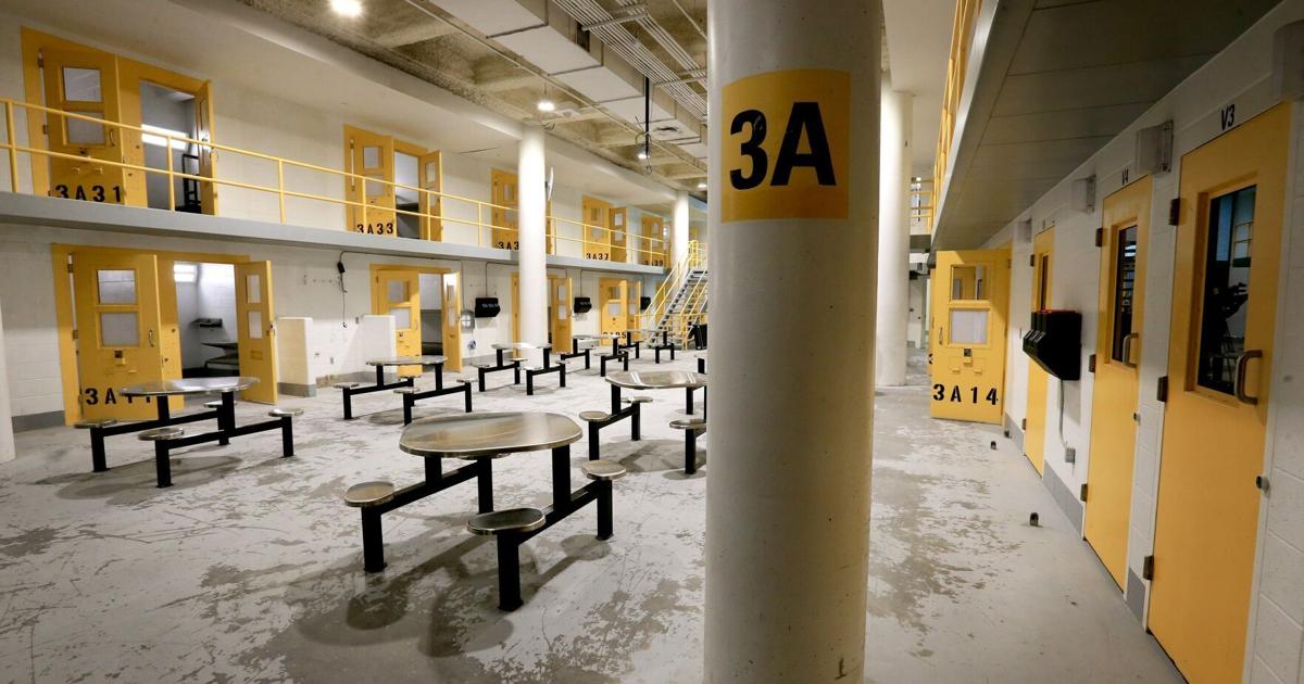 Featured image for Tragic Death of Downtown St. Louis Jail Detainee in Apparent Suicide Attempt