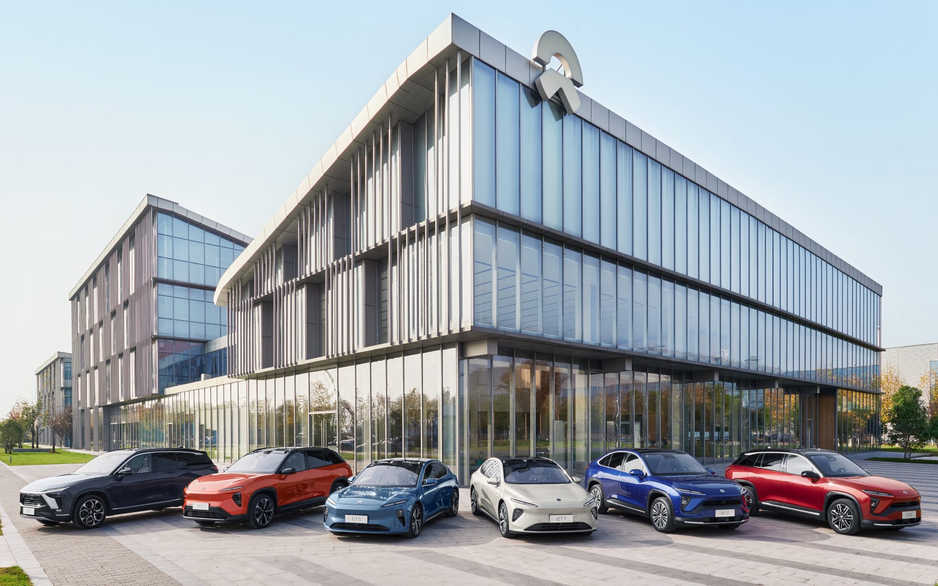 China Approves Autonomous Driving Trials for Multiple Automakers