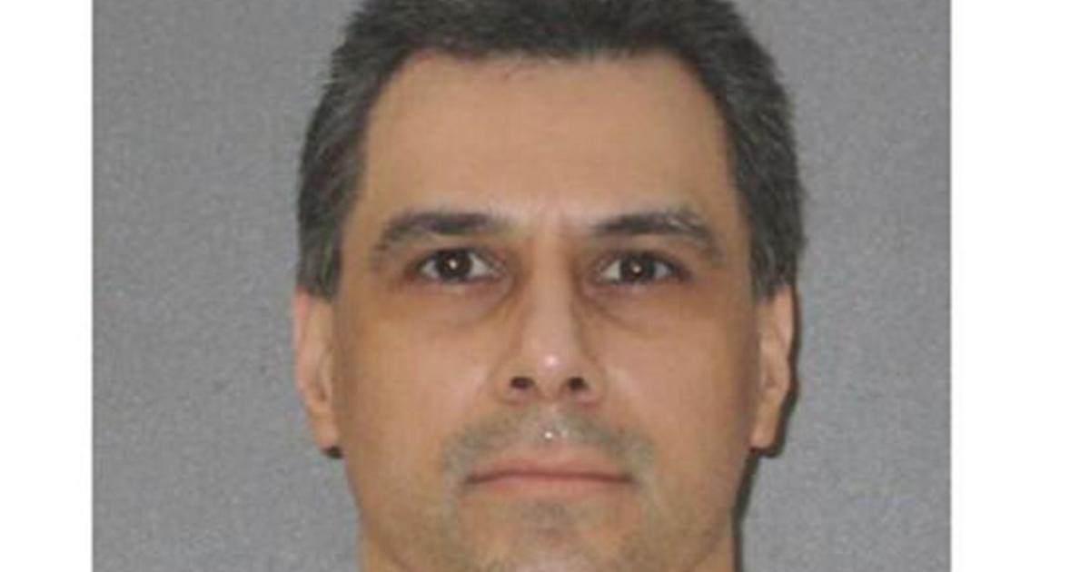 Featured image for Supreme Court Halts Execution of Texas Man Seeking DNA Test