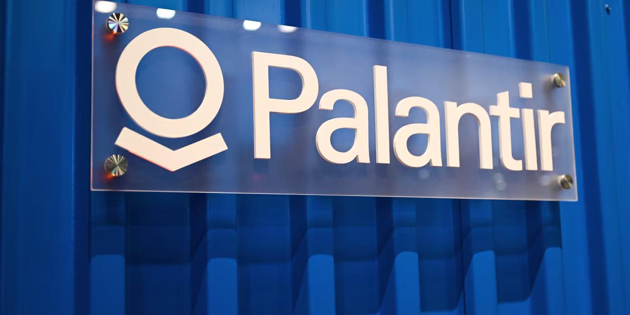 Palantir's AI-driven growth propels stock to new heights and surpasses estimates