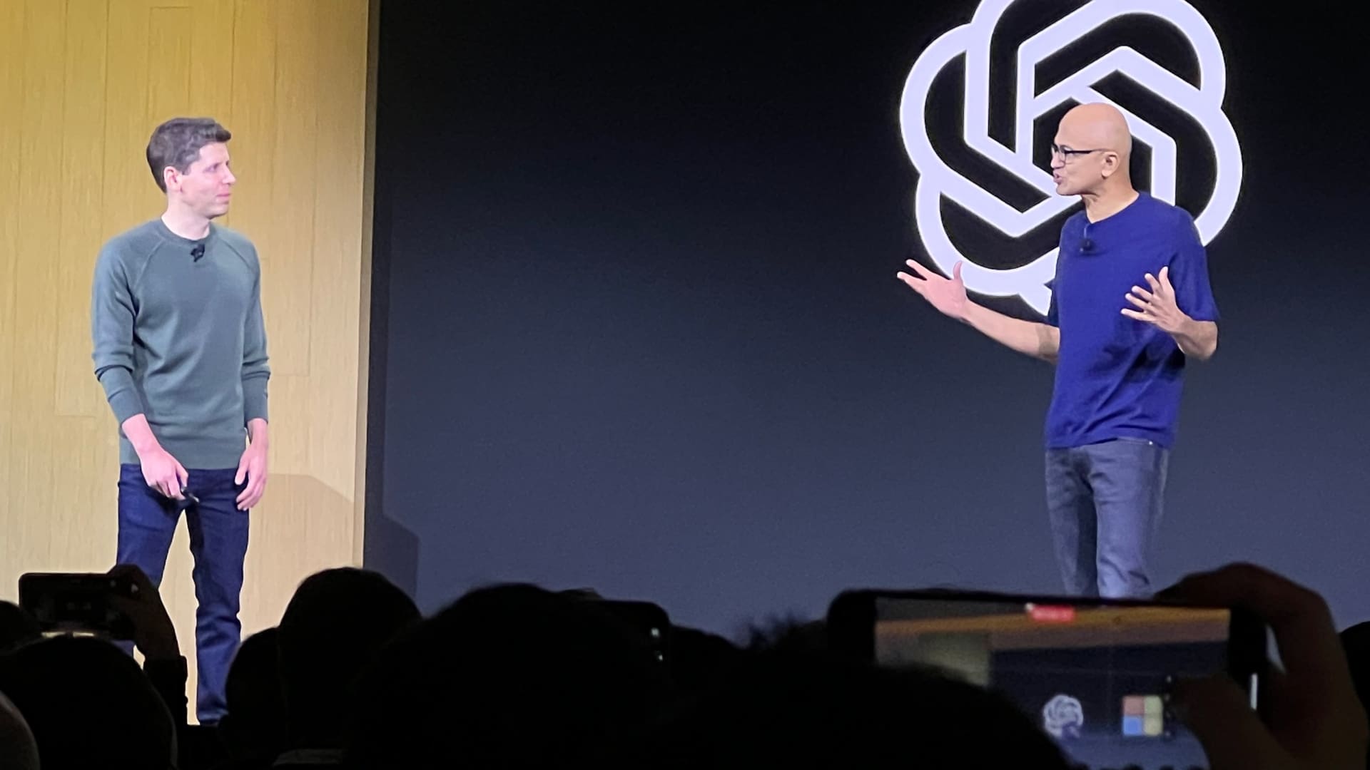 Microsoft CEO Nadella and OpenAI CEO Altman Forge Strong Partnership