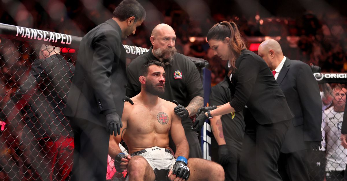 Featured image for "Dustin Poirier's Viral Knockout at UFC 299 Draws Donald Trump's Attention"