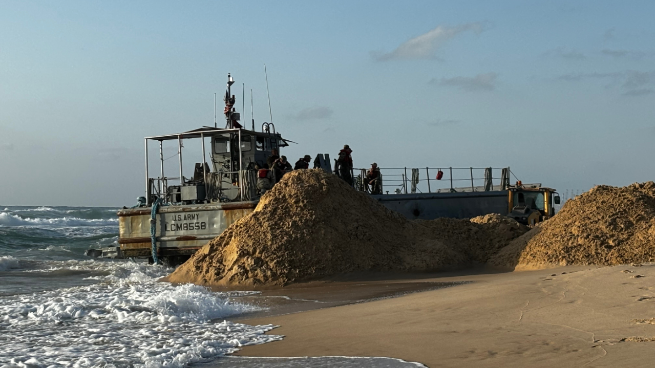 "US Military Aid Efforts for Gaza Face Challenges on Israeli Shores"