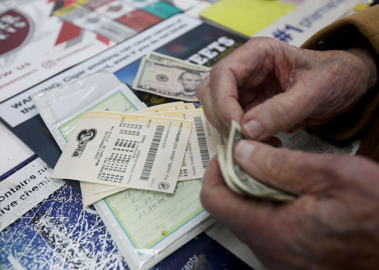 Featured image for "New Jersey Sells Winning Mega Millions Tickets Worth $1M and $20,000 as Jackpot Climbs to $236M"