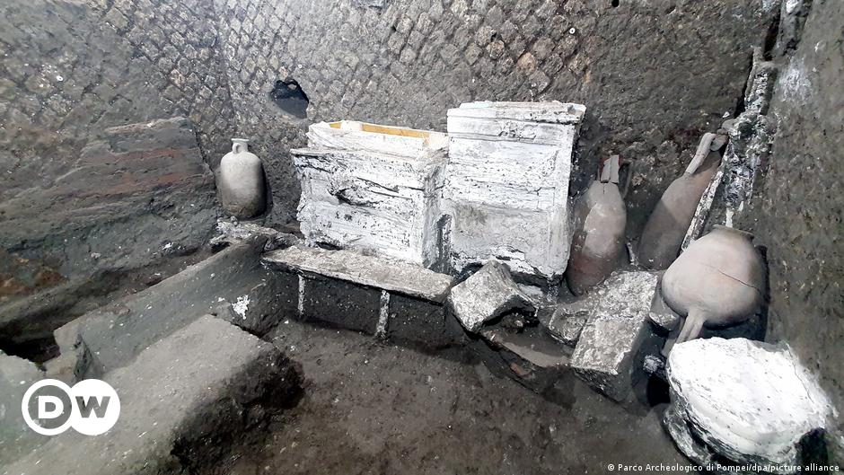 Unveiling Pompeii's Hidden World of Slavery