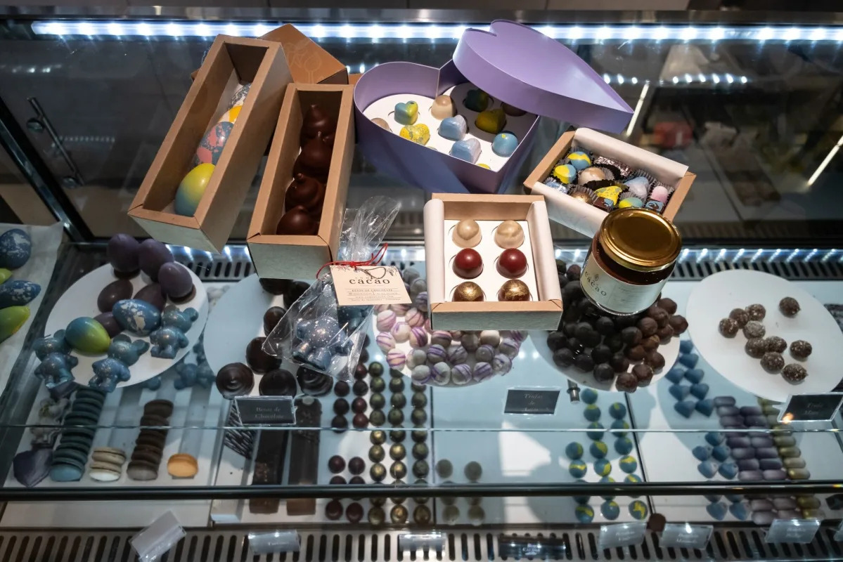 Featured image for "Cocoa Prices Surge to $10,000, Easter Treats to Get Pricier"