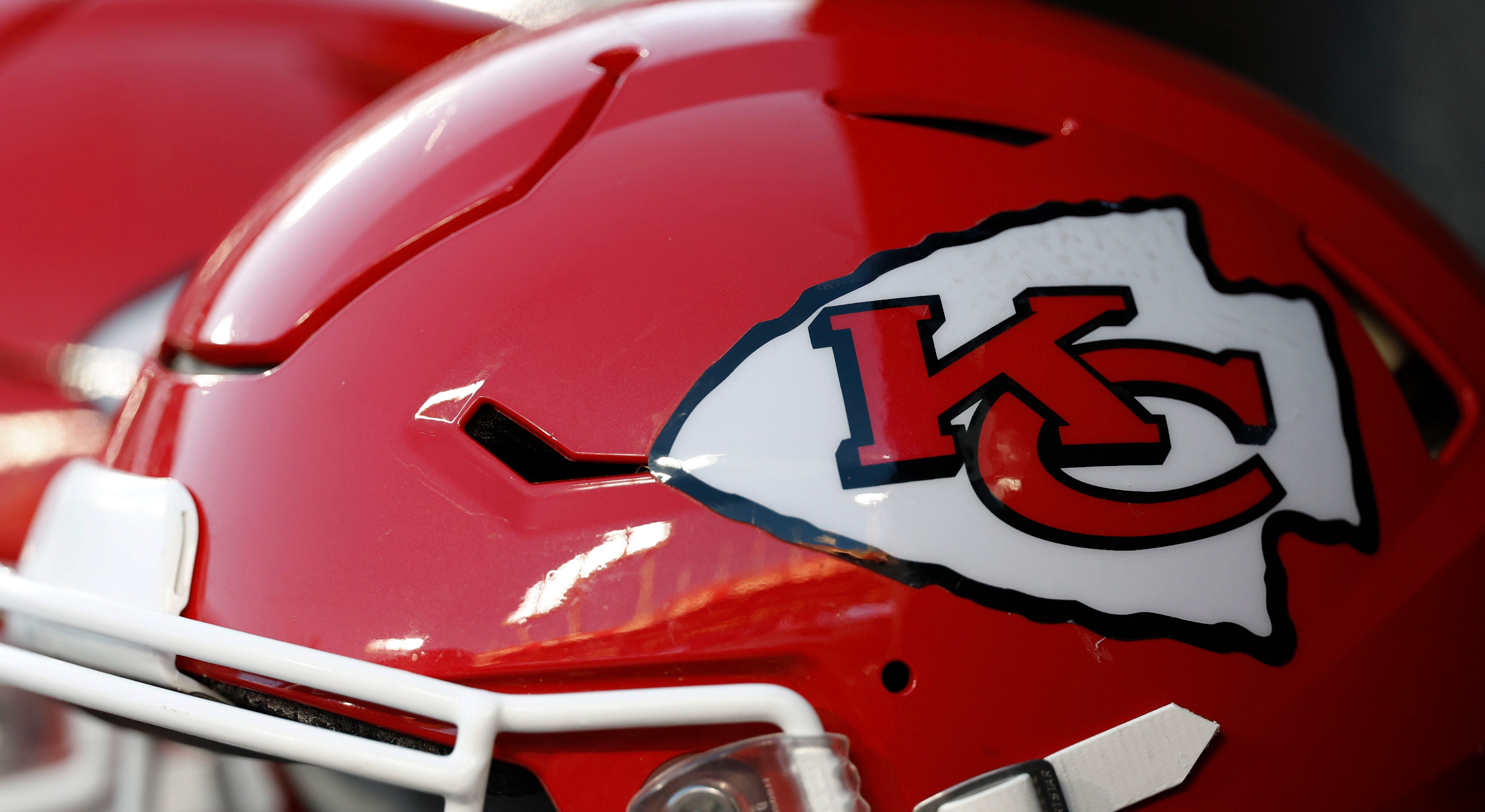 Featured image for "NFL approves new quarterback-specific helmet to combat concussions"