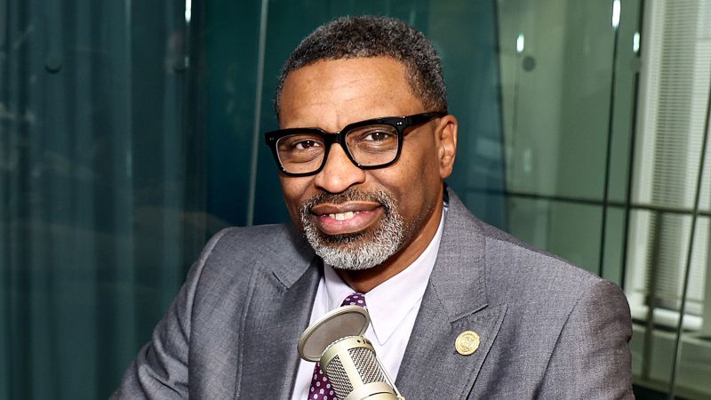 Featured image for "NAACP Urges Black Athletes to Avoid Florida Colleges Over Anti-DEI Laws"