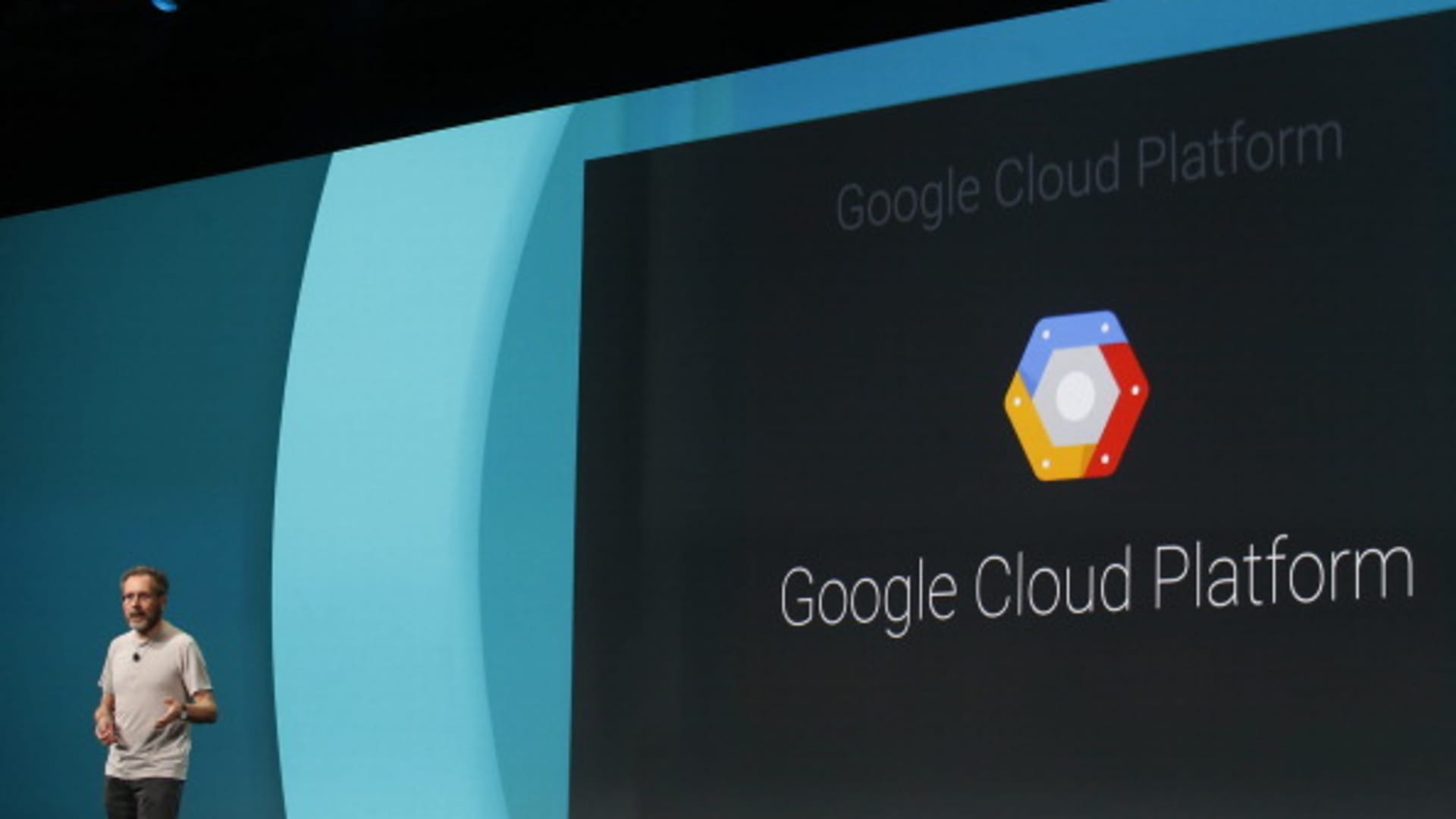 "Google's Executive Shakeup: Urs Holzle Steps Down Amid Controversial Firing"