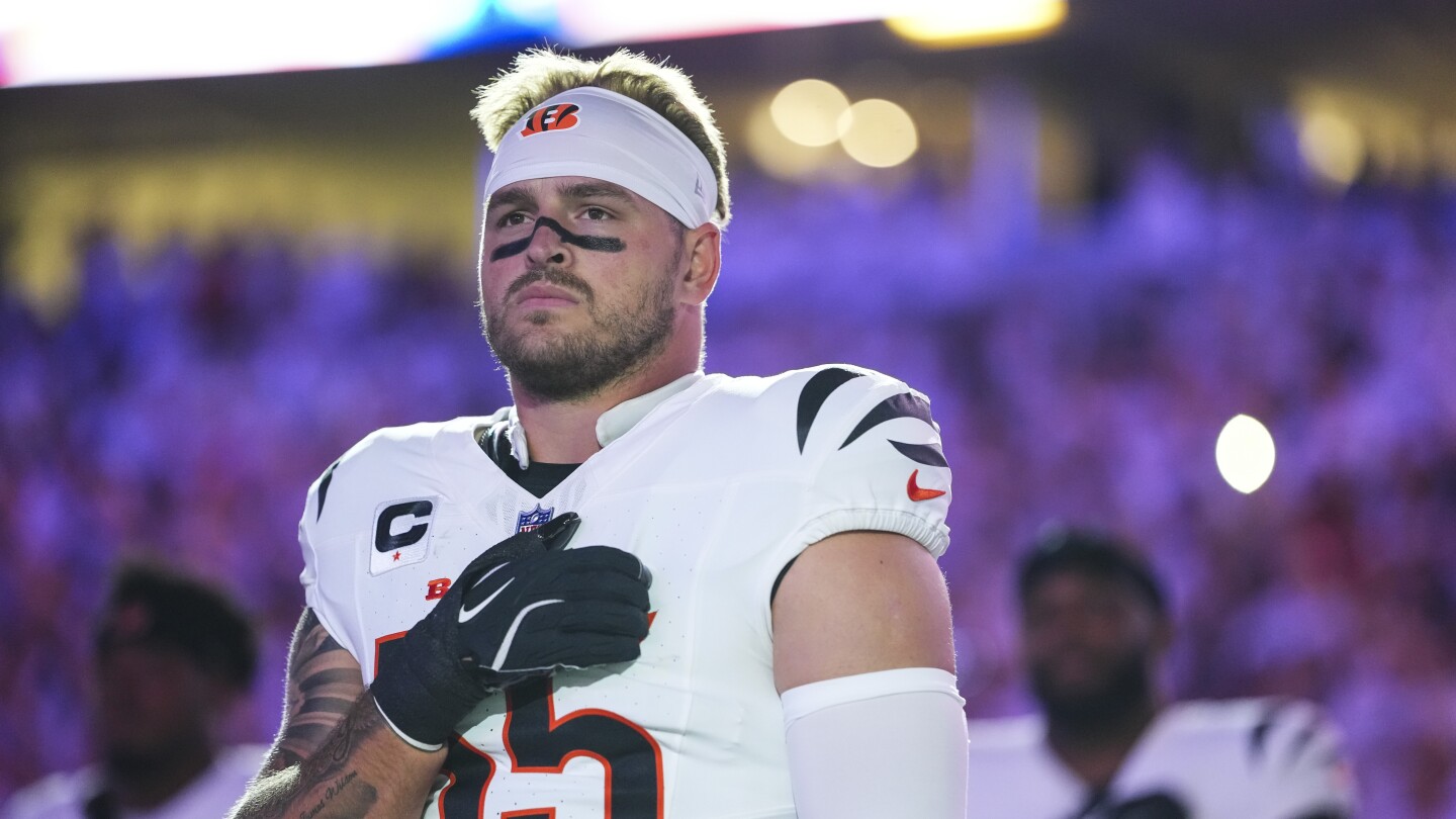 Featured image for Bengals LB Logan Wilson Requests Trade Amid Reduced Playing Time