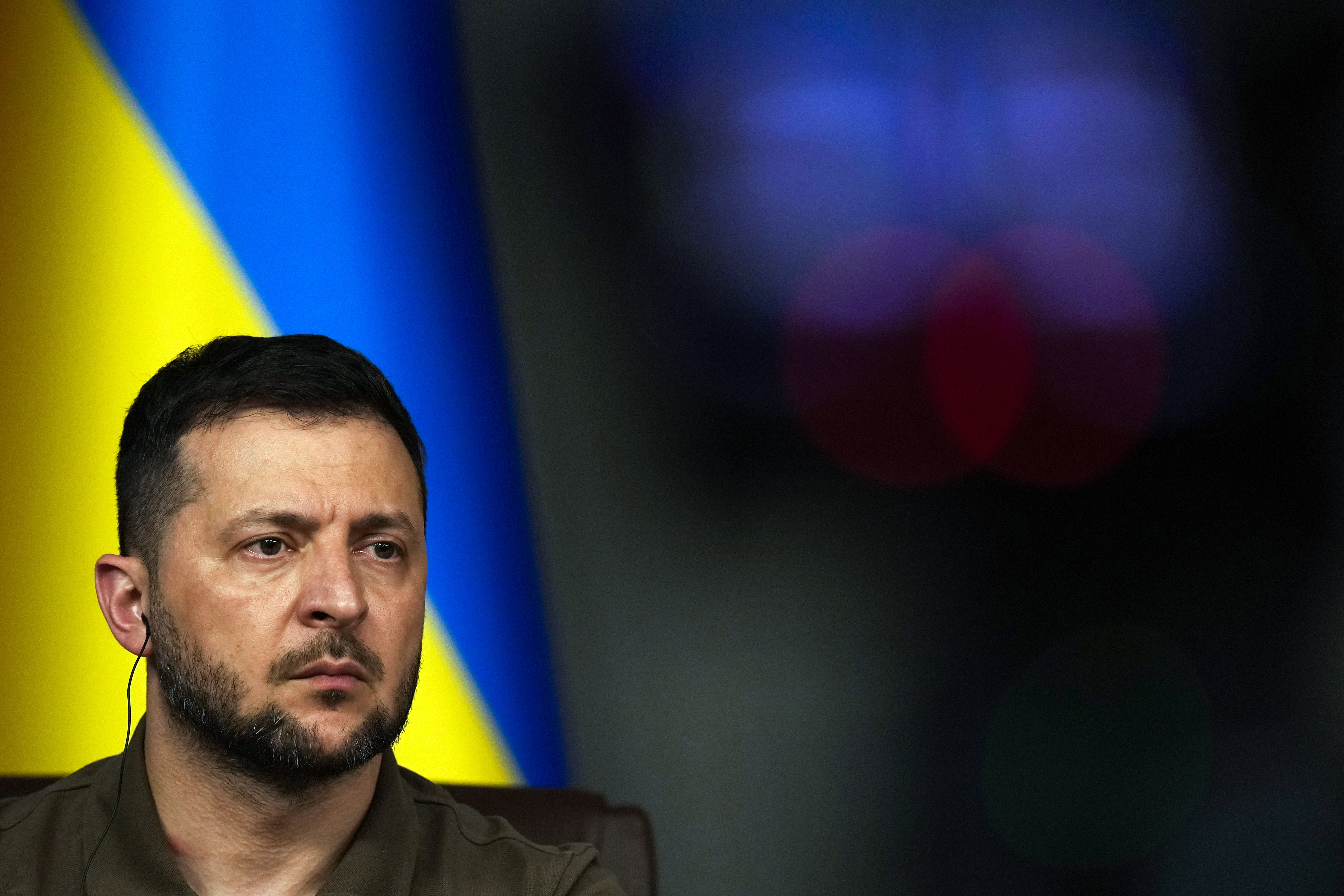 "NATO's Stance on Ukraine's Entry and the Questions Surrounding It"