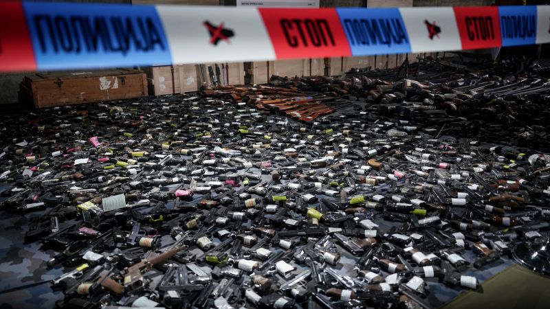 Featured image for Serbian citizens demand political action after mass shootings.