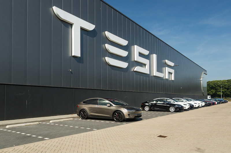 "Tesla's Governance Concerns Impact Stock Rating and Future Outlook"