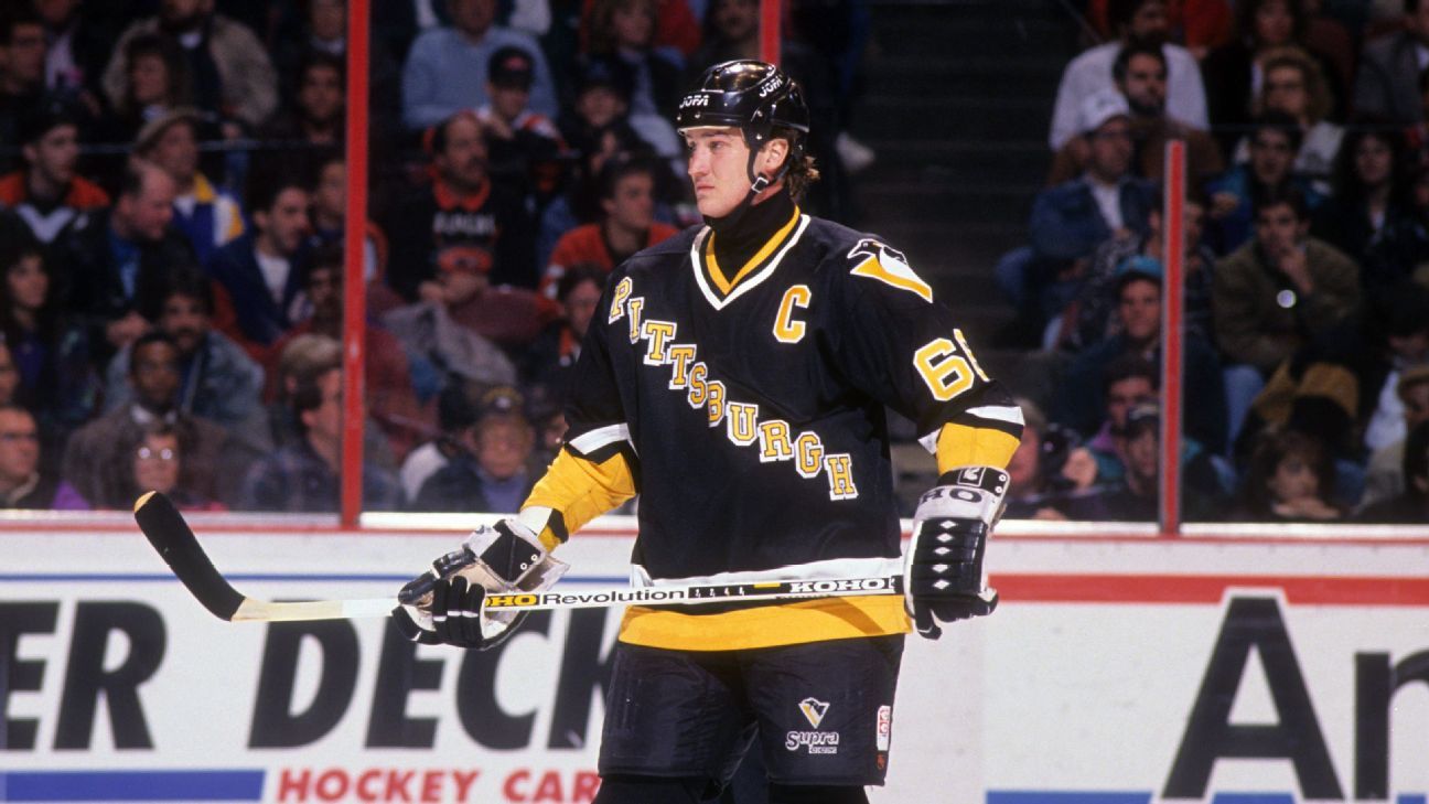 "Edmonton Oilers' Historic Winning Streak Sparks Hockey World's Excitement"