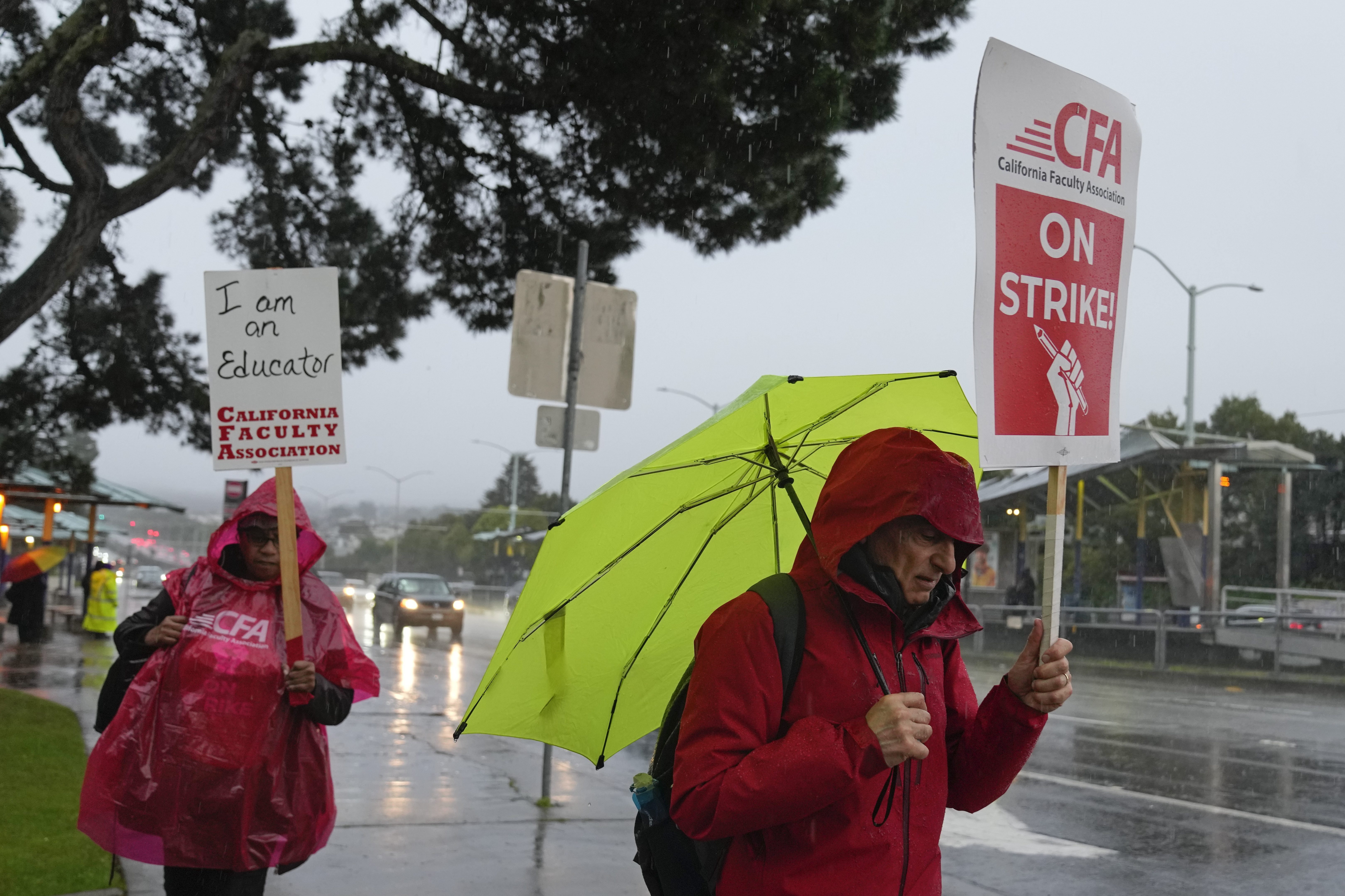 Featured image for "Massive Faculty Strike Hits California State University's 23 Campuses"