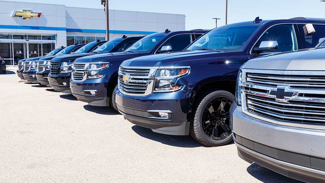 Featured image for GM Shares Surge on Improved Outlook and Lower Tariff Costs