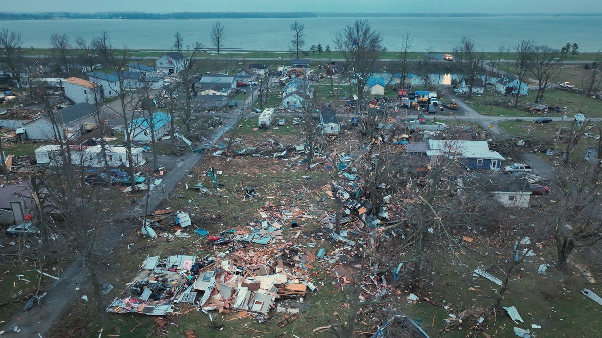Midwest Tornadoes Leave Trail of Death and Destruction