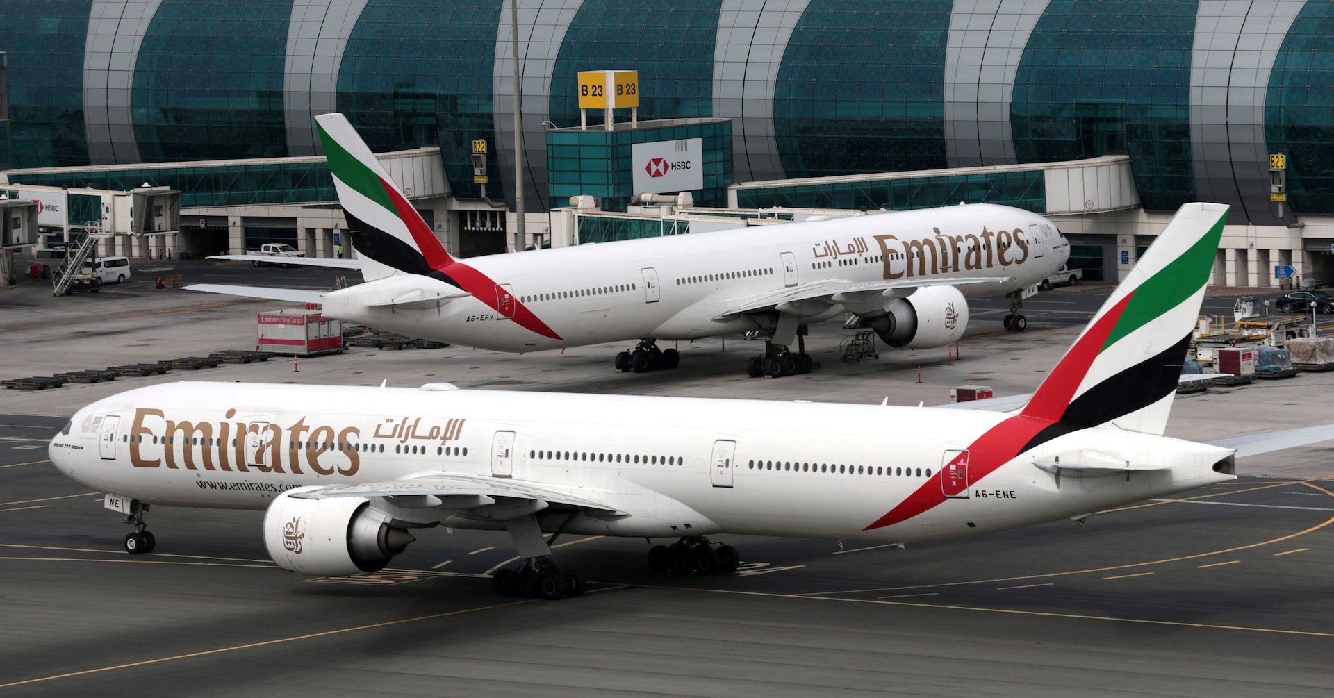 Featured image for Emirates Chief Urges Boeing Overhaul Amid Prolonged Safety Crisis