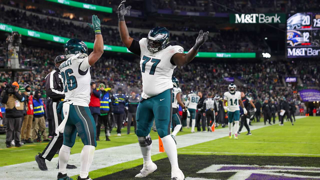 Eagles Lead Ravens in Thrilling Week 13 Showdown