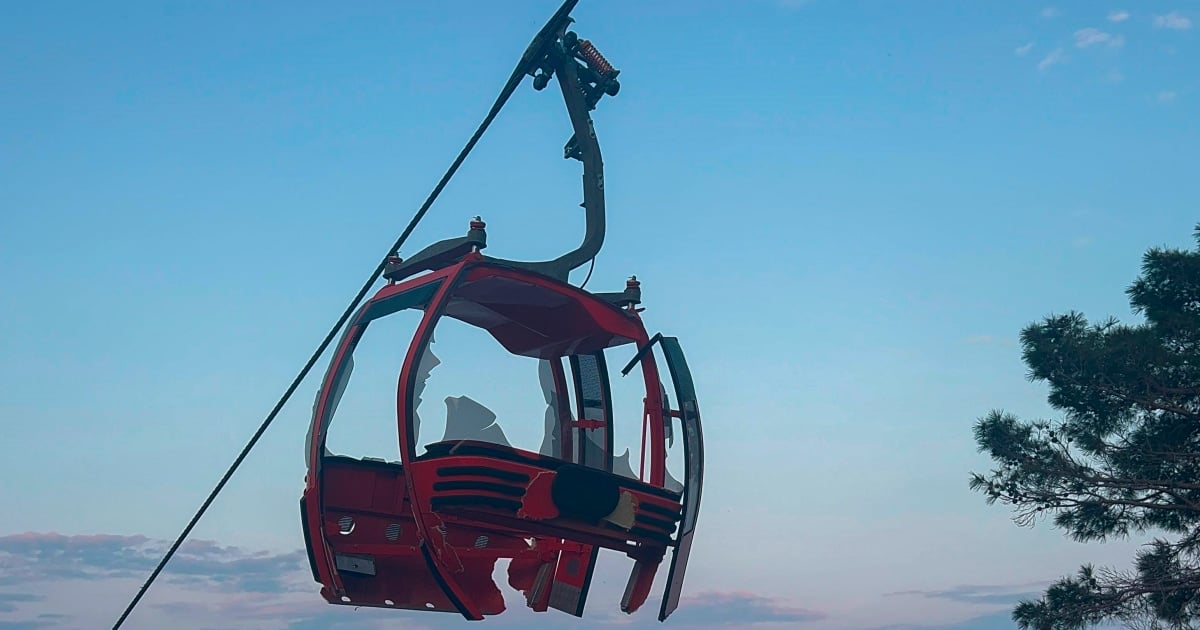 Featured image for "Fatal Cable Car Accident Leaves 40 Stranded in Turkey"