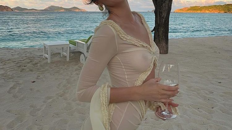 Featured image for Kendall Jenner Embraces 2024 with Bold Sheer Fashion and Beachside Celebrations