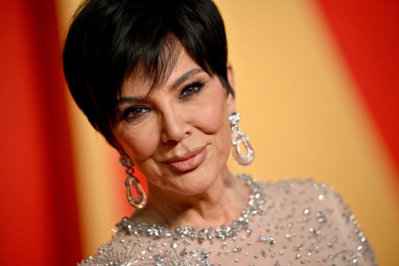 Featured image for "Kris Jenner Mourns Unexpected Death of Sister Karen Houghton"