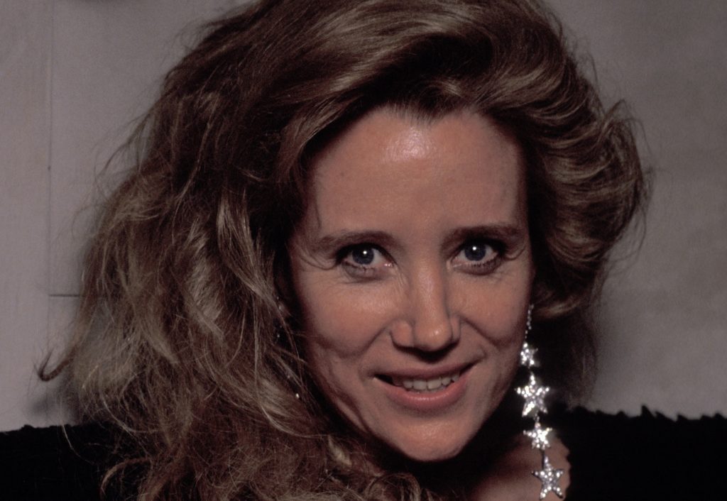 Featured image for Hollywood Legend Sally Kirkland Passes Away at 84