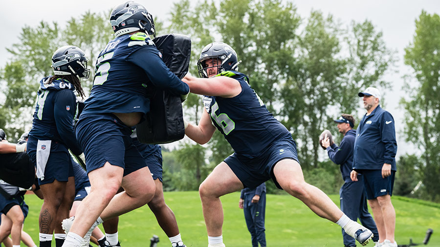 Featured image for Seahawks Minicamp Highlights and Updates