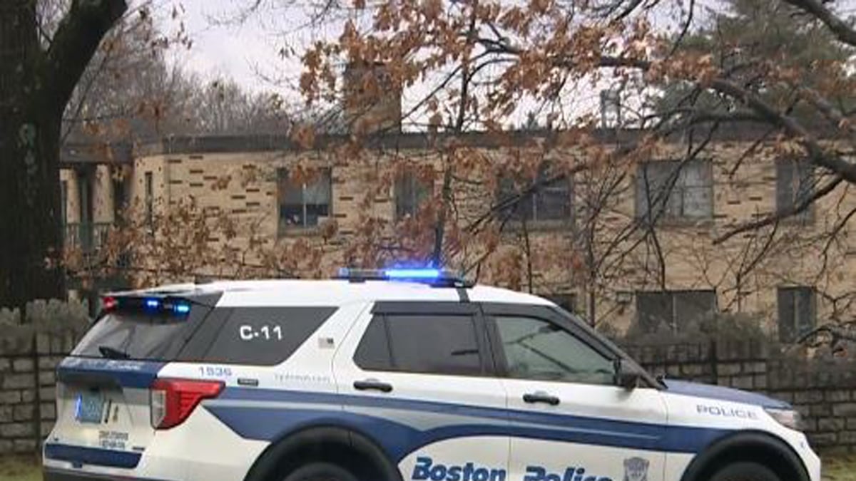 Featured image for "Suspect Arrested for Shooting at Firefighters During Boston Apartment Fire"