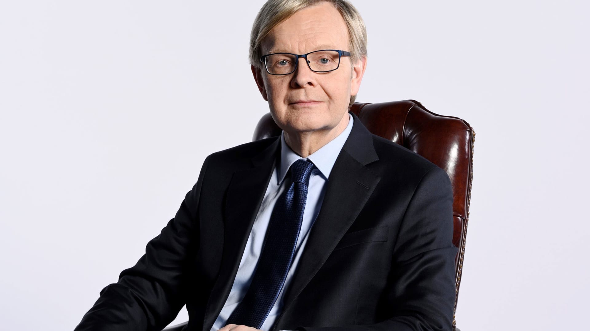 Featured image for Investment Advice from a Fidelity Manager: Beating the S&P 500 and Preparing for Stagflation