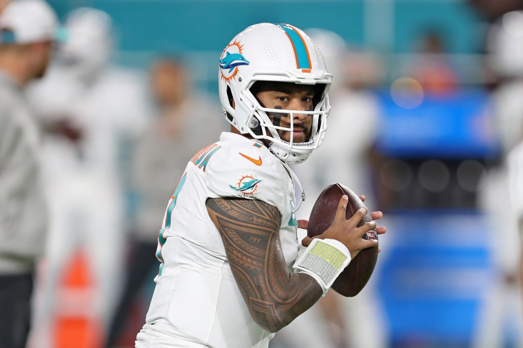 Featured image for "Chiefs vs. Dolphins: AFC Wild Card Playoff Schedule and Channel Details"