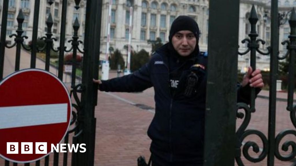 Featured image for Romania's Elections in Turmoil Amid Russian Interference Allegations