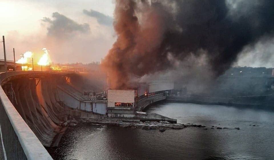 "Escalating Conflict: Russia's Targeted Strikes on Ukraine's Energy Infrastructure"