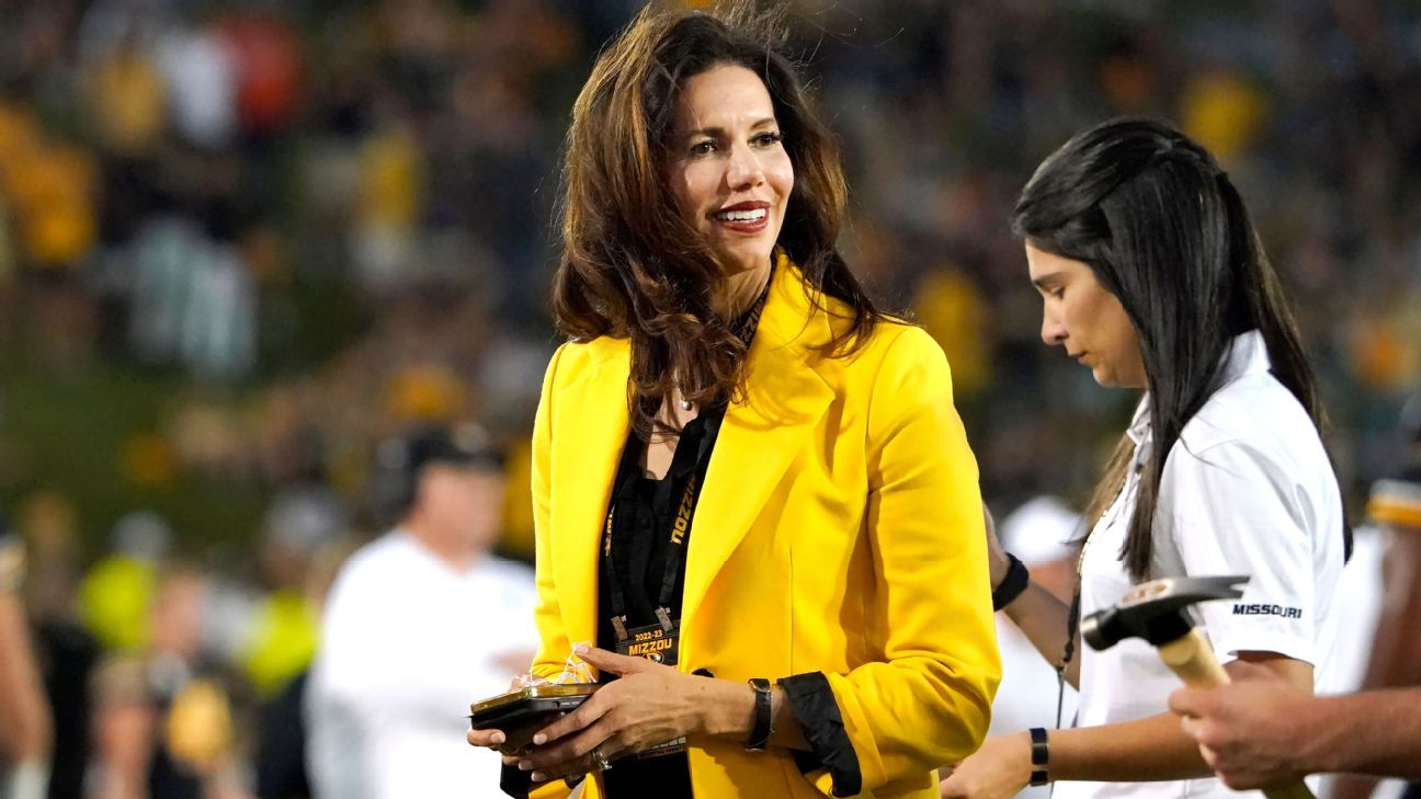 Featured image for "Arizona's New AD Desireé Reed-Francois Tackles Budget Woes and NIL Revenue"