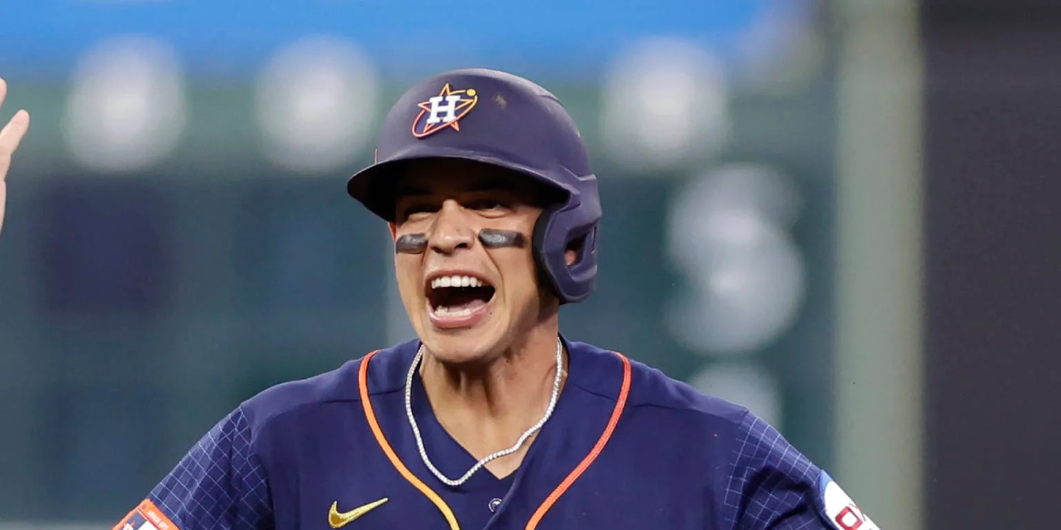 Giants' losing streak overshadowed by Dubón's standout performance.