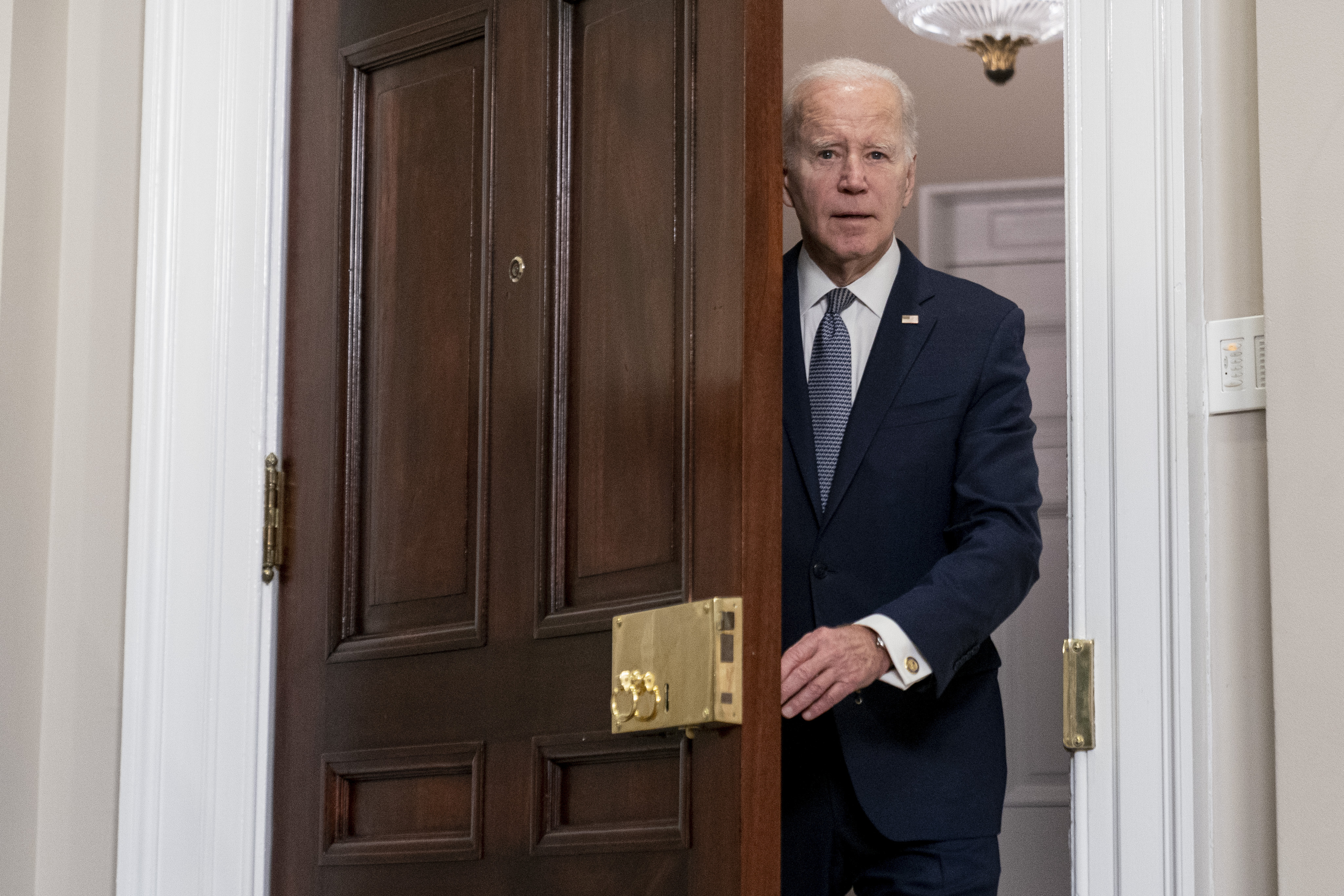 Dems Struggle to Navigate Biden's Presidency