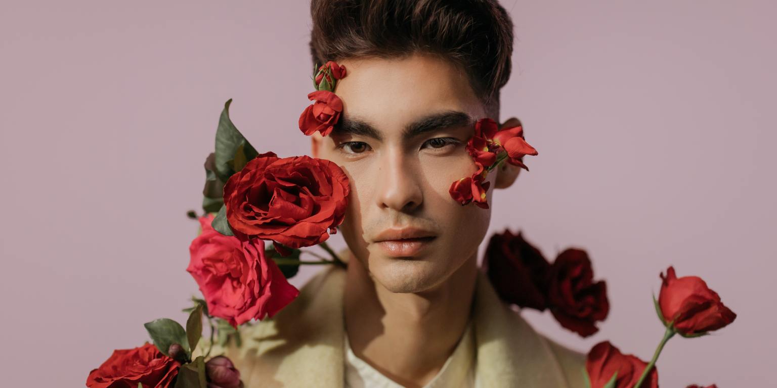 Featured image for "Toxic Dating App Phrases Translated: 8 Red Flags to Watch Out For"