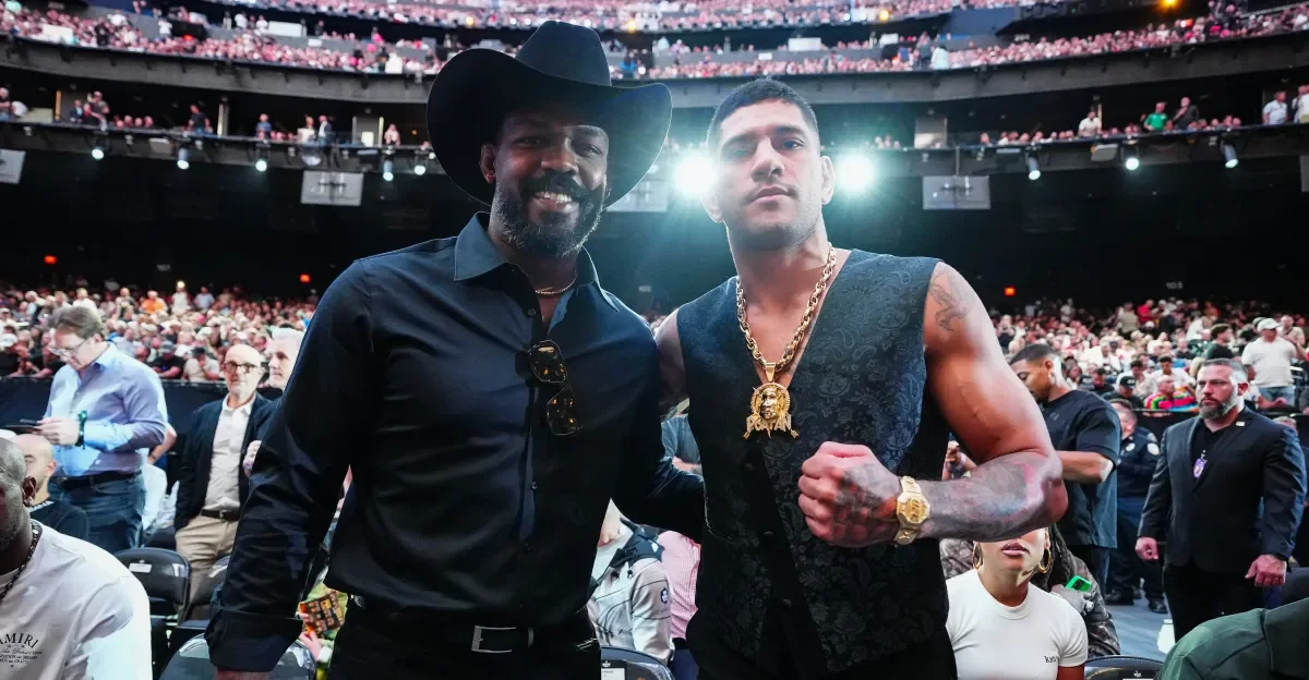 Pereira stays ready as Jones’ arthritis reshapes UFC plans