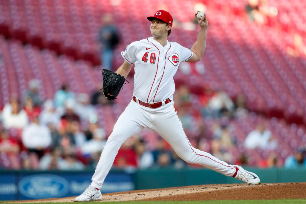Cincinnati Reds' Nick Lodolo lands on IL with calf injury.
