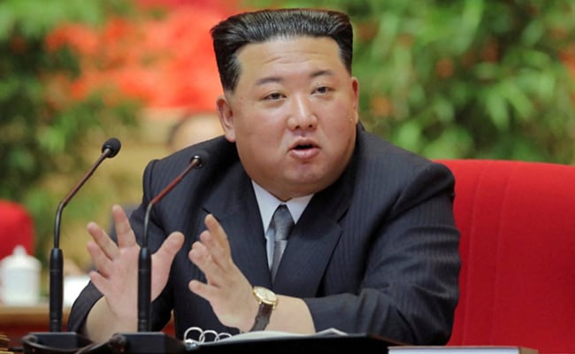 North Korea's Kim Jong Un pledges support to Russia's Putin amidst Ukraine conflict.
