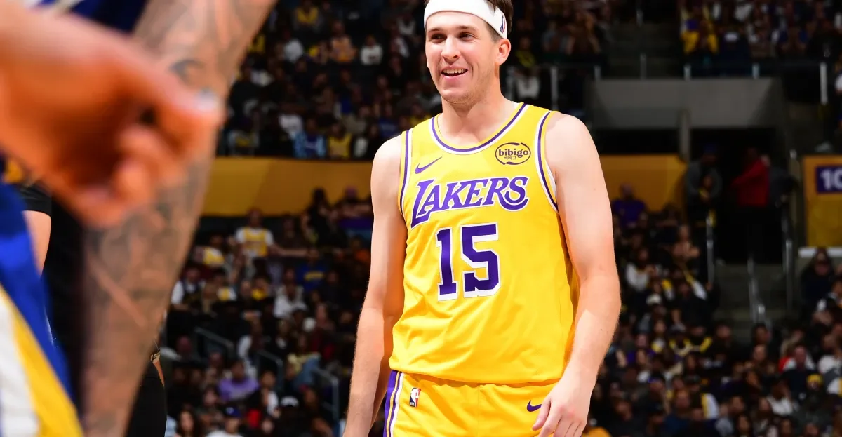 Lakers edge Warriors as Reaves shines despite minute restrictions