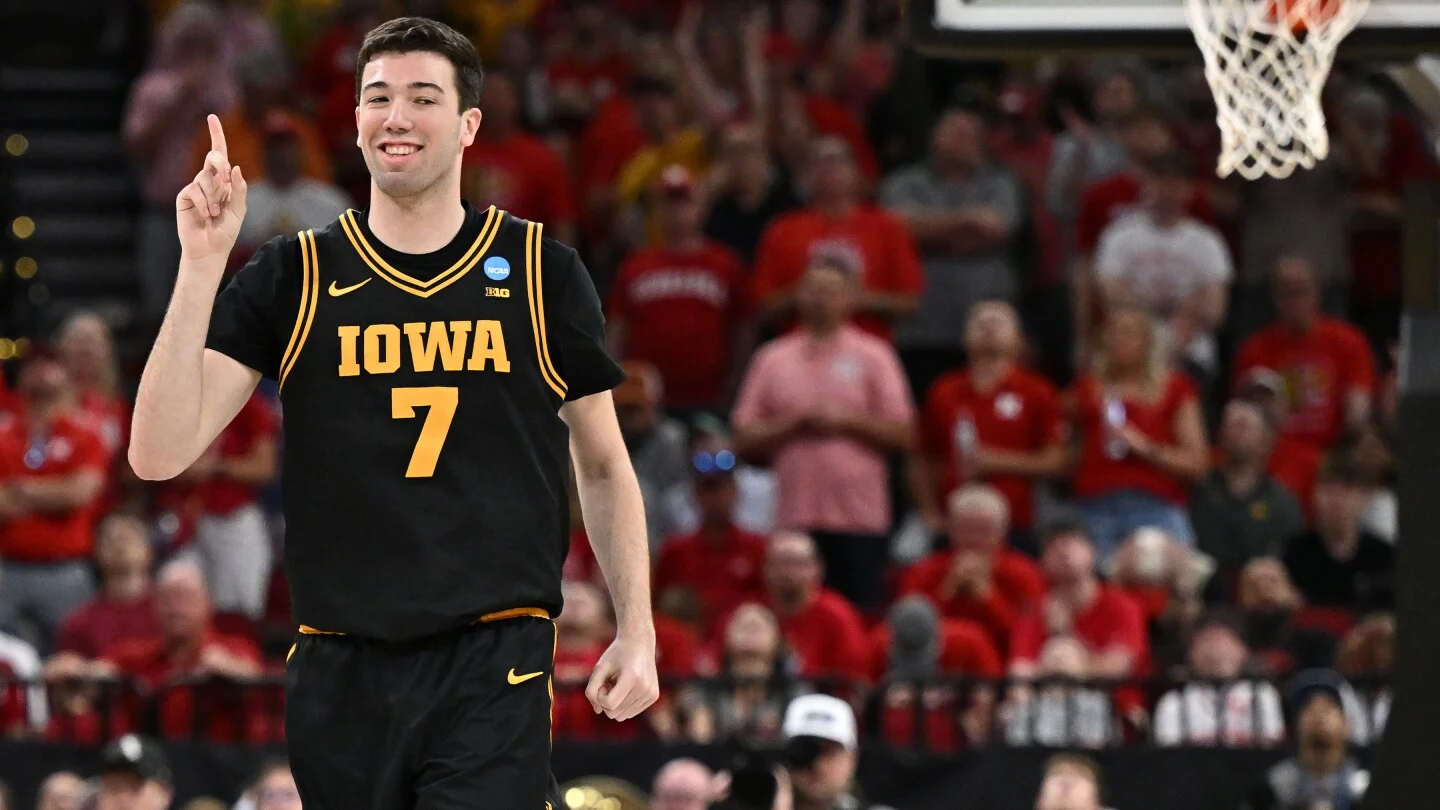Ninth-seeded Iowa rides late surge to Elite Eight past Nebraska