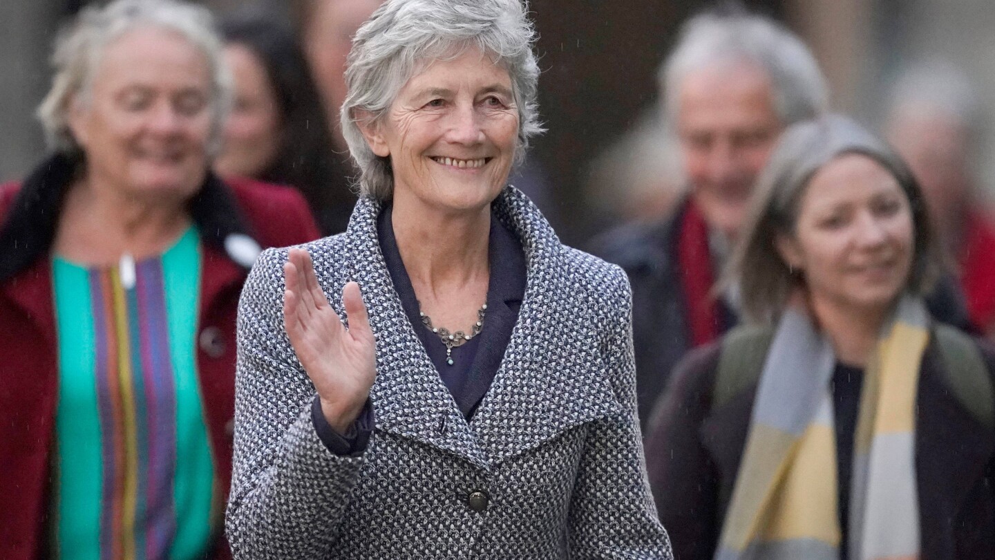 Featured image for Leftist Catherine Connolly Wins Irish Presidency in Landslide