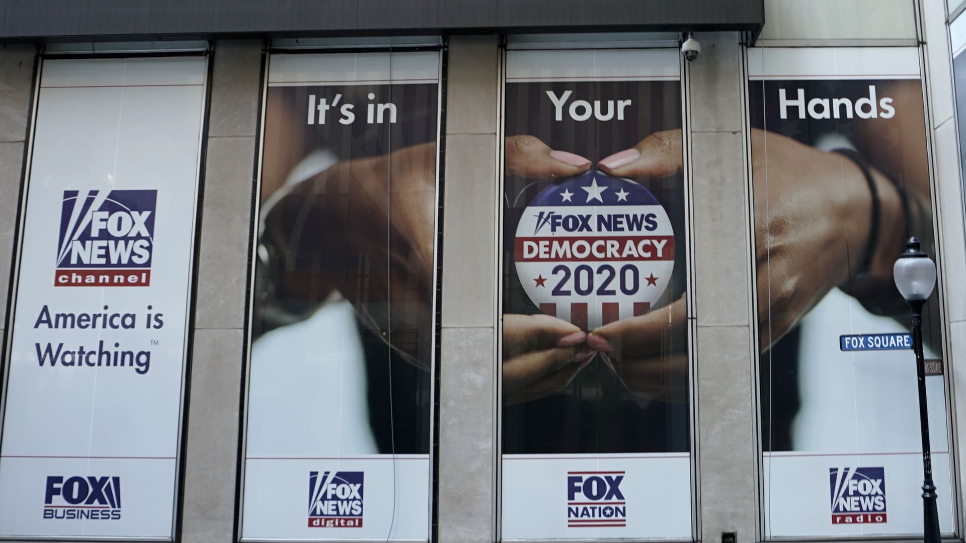 Fox News trial with Dominion delayed, hosts to testify.