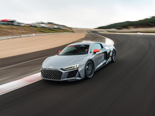 Featured image for Gas-Powered Sports Cars Surge in Sales as Automakers Shift to Electric